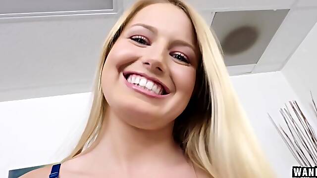 Scarlett Sage John Strong Breaks in Amateur Teen On Co