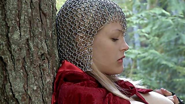 Spicy brunette with nice tits Bree Daniels shows off her pussy