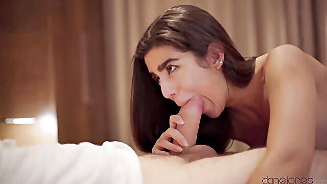 Michael Fly & Luna Silver Can’t Get Enough Of That Dick