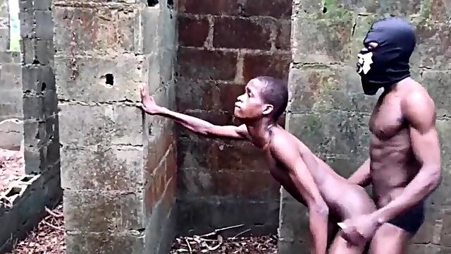 Awilosexual give it to his boyfriend in an uncomplicate