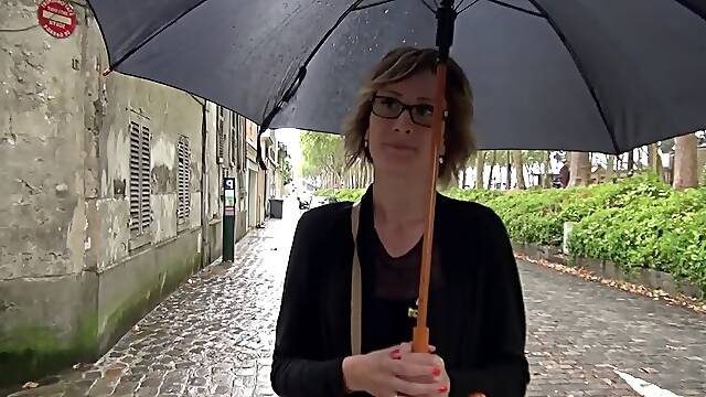 Clarisse 31yr Old French Psychiatrist
