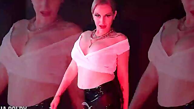 Mesmerizing mind screw! U get to edge, u get to jerk, u get to send!