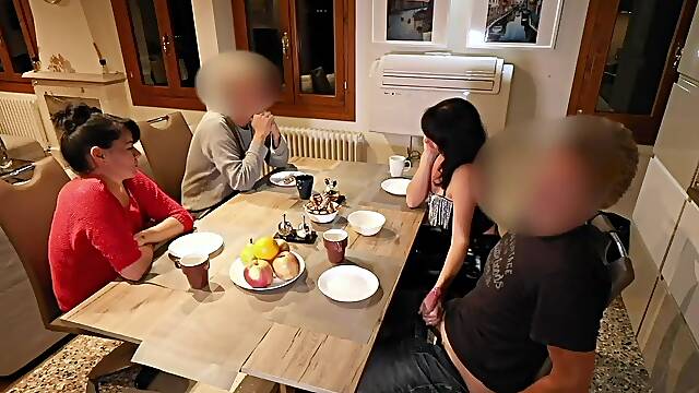 PUBLIC EXTRAORDINARY! HAWT DONG MADE TO CUM BELOW THE TABLE